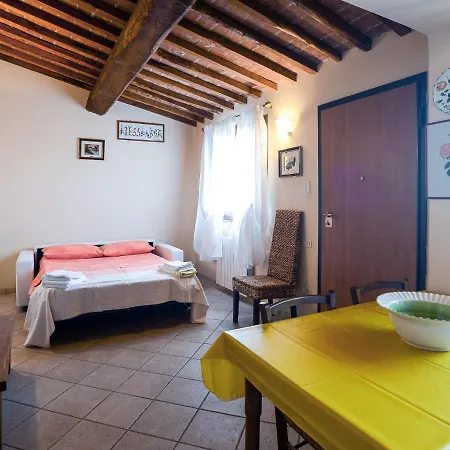 Locazione Turistica Le Selvacce - Giu150 *